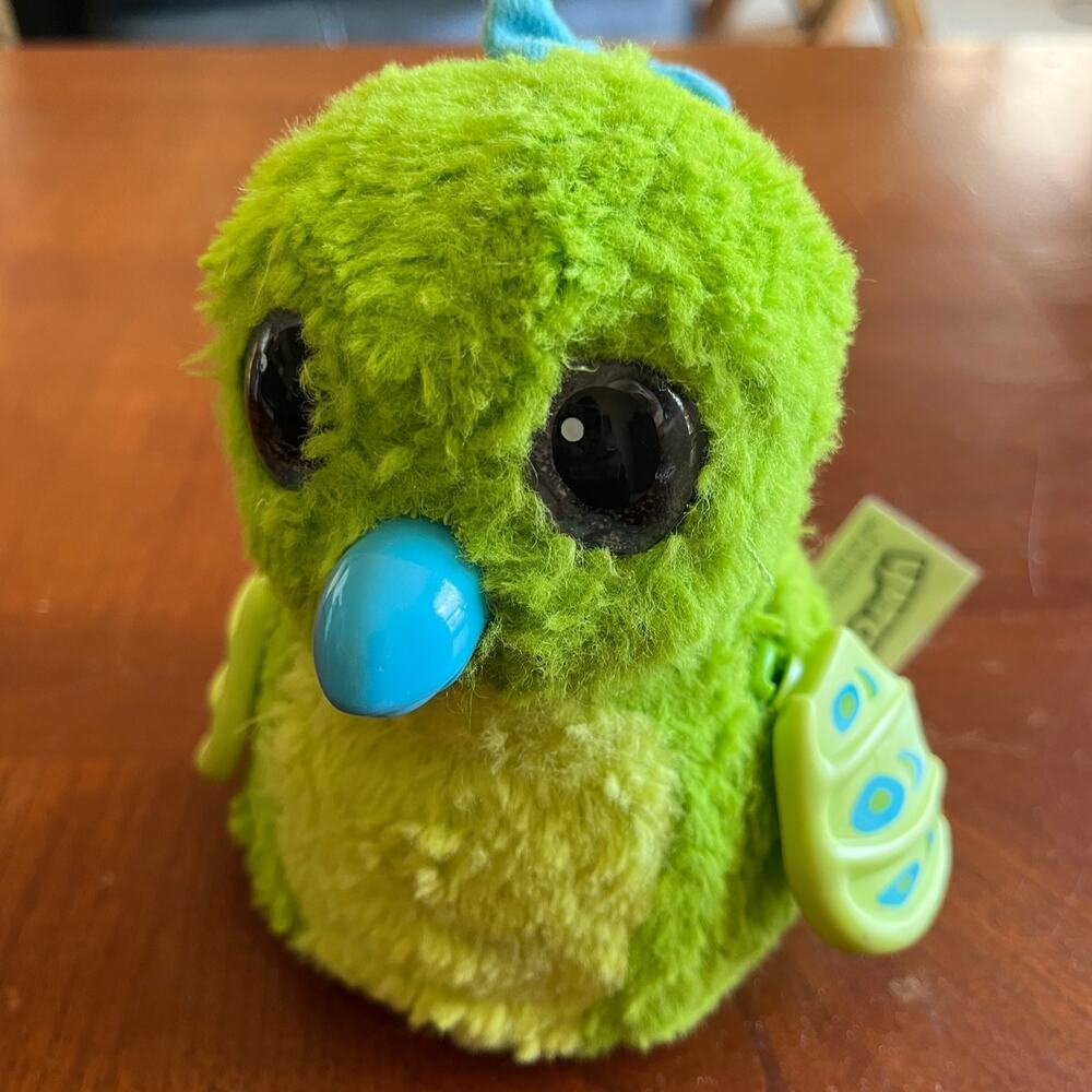 Hatchimals Draggle Green Dragon Electronic Interactive Plush Spin Master Works